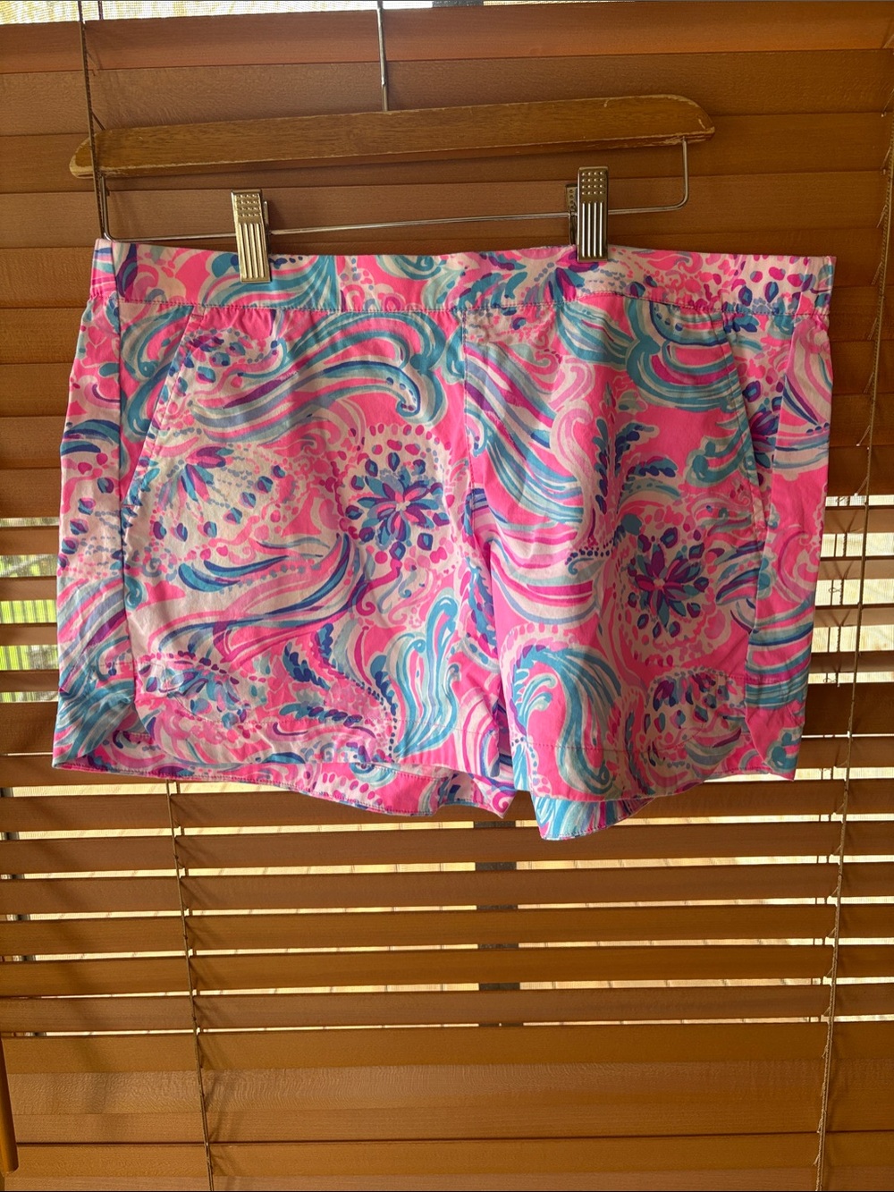 LILLY PULITZER Ocean View Short Prosecco Pink Don't Be Jelly Size; M; EUC